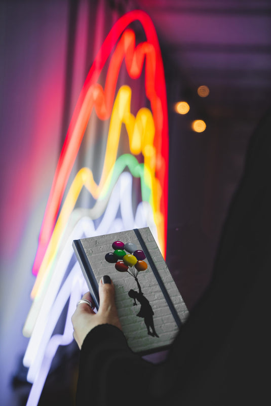 Notizbuch klein - Floating Girl