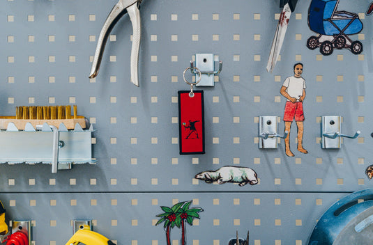 Stoff Schlüsselanhänger - Flower Thrower (Rot)