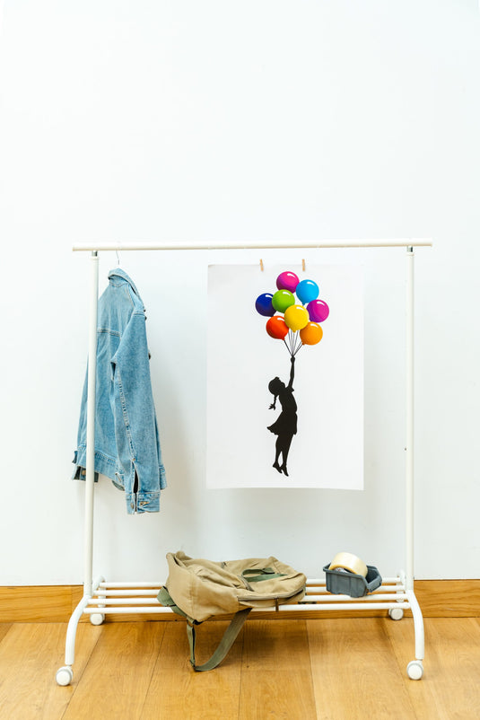 Poster - Floating Girl