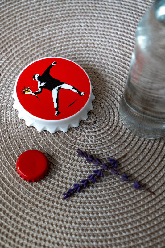 Magnet Flaschenöffner - Flower Thrower (Rot)
