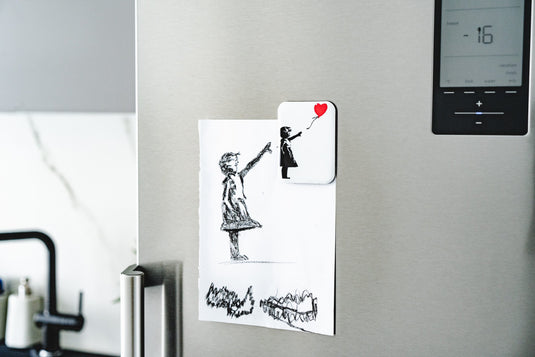Kühlschrankmagnet - Girl with Balloon