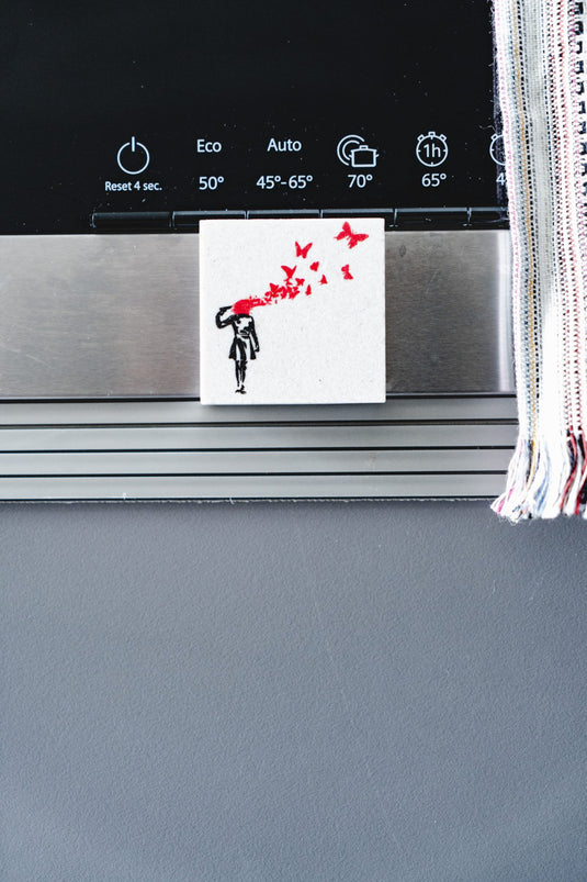 Stein Magnet - Butterfly Girl