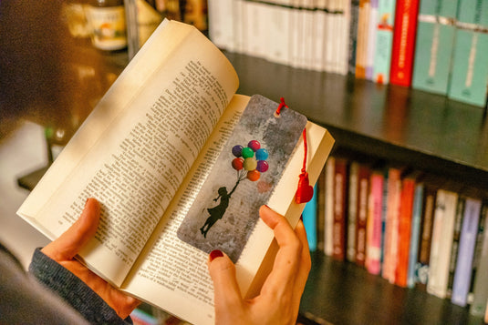 3D Lesezeichen - Floating Girl