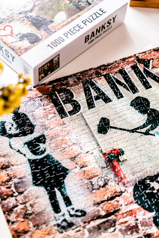 Puzzle - Girl with Balloon